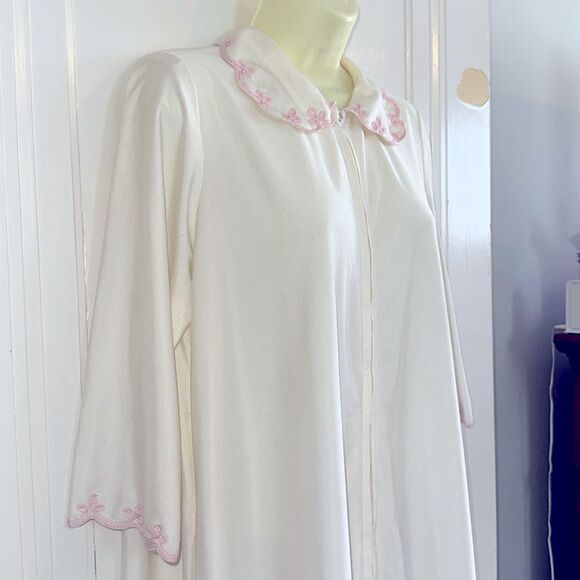 Vintage Robert Chiha-Rosenfeld off white Qiana nylon long zip front kaftan robe - Picture 5 of 10